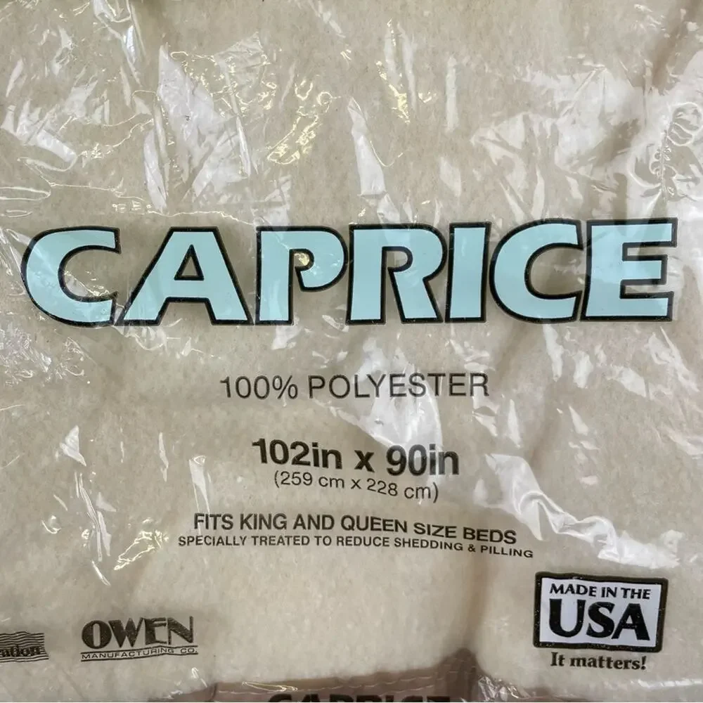 Vintage Caprice 102 in X 90 in blanket king/queen Kmart deadstock